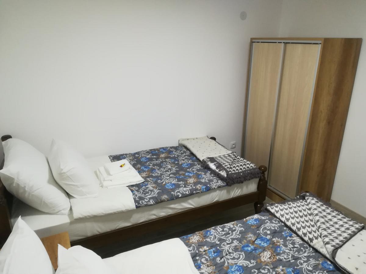 Karavan 123 Raska Экстерьер фото