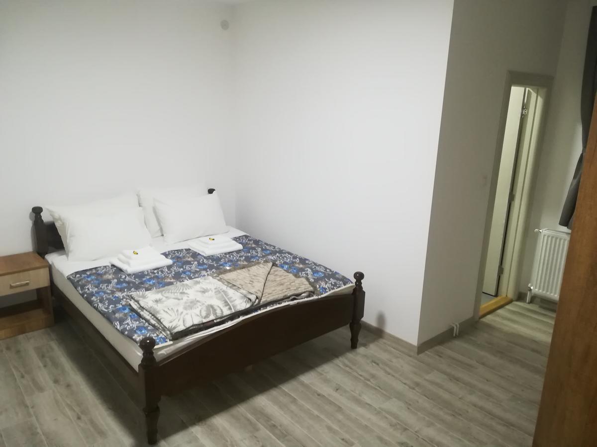 Karavan 123 Raska Экстерьер фото