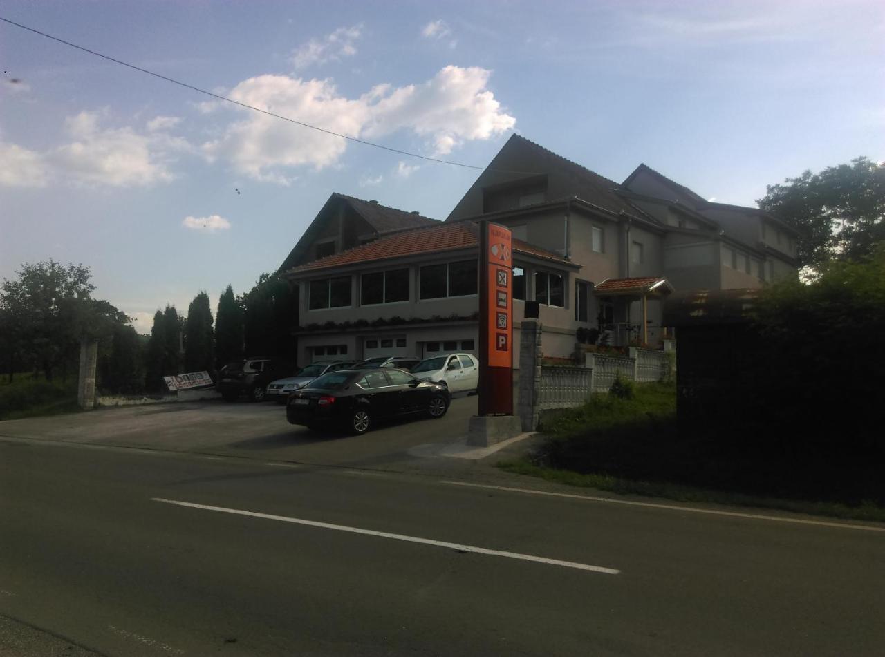 Karavan 123 Raska Экстерьер фото